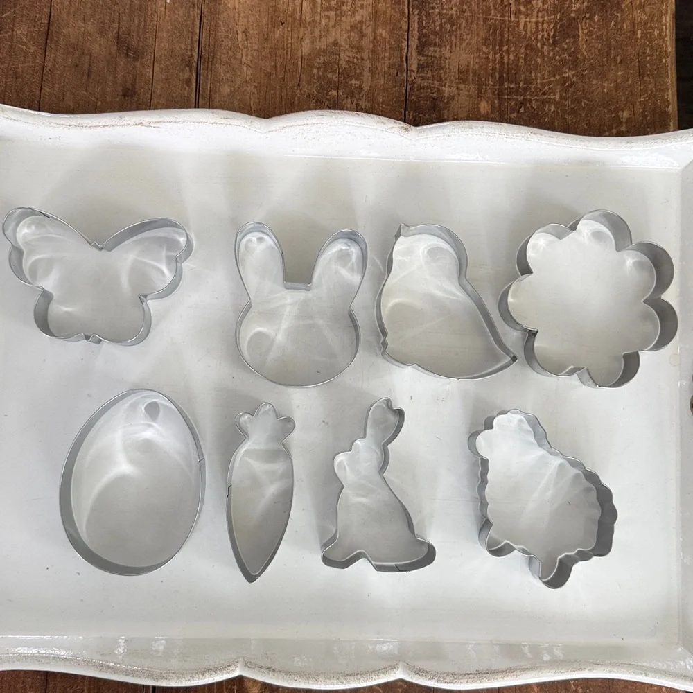 Williams Sonoma Easter Cookie Cutters Box of 8 - Stainless Steel